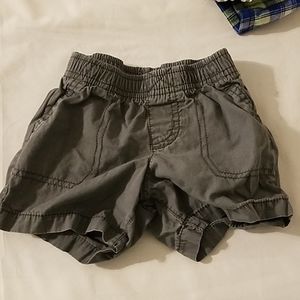 🌷Carter's Infant Boys Dark Grey Shorts-18M